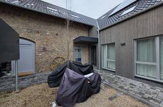 Wohnung mieten in Heribertstraße 34, 52388 Nörvenich, Exclusive Neubau 3,5 Zi. Wohnung, Dachg. + Galerie, großer Balkon