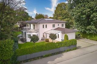 Villa kaufen in 82166 Gräfelfing, Villa mit Flair in Toplage: Hochwertiges Einfamilienhaus von 2012 mit Erdwärmepumpe, Kamin und Sauna