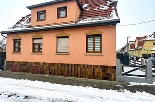 Einfamilienhaus kaufen in 99090 Kühnhausen, Familienfreundliches Einfamilienhaus mit Garten und Garage in Stadtnähe