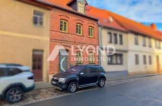 Haus kaufen in 06463 Ermsleben, Reihenmittelhaus im Ortskern von Ermsleben!
