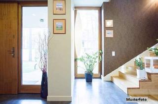 Anlageobjekt in Lindenkamp xx, 27412 Tarmstedt, Gestalten Sie Ihr Zuhause: Doppelhaushälfte mit Potenzial