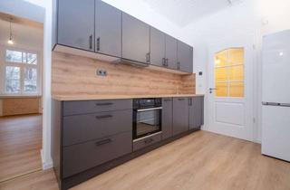 Wohnung kaufen in Schulstraße 43, 80634 Neuhausen-Nymphenburg, Provisionsfrei: Renovierte 2-Zimmer-Altbauwohnung in ruhiger Innenhoflage nahe Donnersberger Brücke