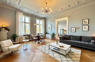 Wohnung kaufen in Am Treptower Park, 12435 Plänterwald, RARITÄT: Stilvoller Altbau mit Stuck, Echtholzparkett und großzügigem Wohngefühl am Treptower Park