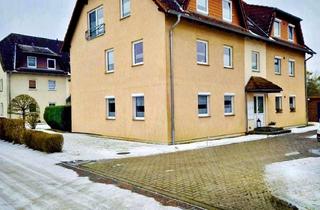 Wohnung kaufen in Bad Lippspringer Ring 31, 17268 Templin, Von Privat: Gepflegte 3-Zimmer-Wohnung mit Balkon im 1. OG in Templin