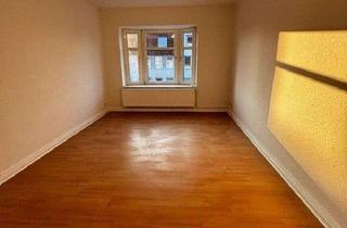 Wohnung mieten in Hansaring 34, 24534 Innenstadt, Frisch sanierte 2-Zimmer Wohnung mit Balkon zum 01.03.2026