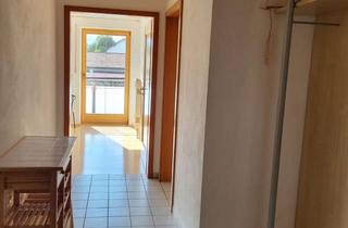 Wohnung mieten in Kramerstraße, 84562 Mettenheim, Helle 2-Zimmer Wohnung mit Balkon