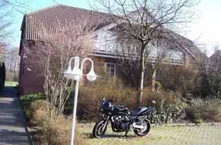 Wohnung mieten in Bachstelzenring 24, 38442 Sandkamp, Große 2-Zi.-Souterrain-Wohnung in Wolfsburg-Sandkamp