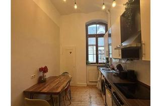 WG-Zimmer mieten in Blücherstraße 16, 65195 Wiesbaden, Freies Altbau Zimmer in 2er Frauen-WG im Westend