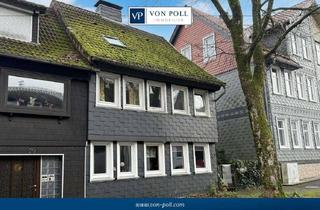Doppelhaushälfte kaufen in 38678 Clausthal-Zellerfeld, Doppelhaushälfte mit ca. 120 qm Wohnfläche, Garten, Carport und Schuppen in der Buntenböcker Straße