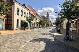 Anlageobjekt in Blutstraße 15, 19370 Parchim, Wohn- und Geschäftshaus in der Fußgängerzone