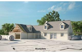 Immobilie kaufen in 36318 Schwalmtal, Der 1. Schritt zu Ihrer Traumimmobilie - teilerschlossenes Baugrundstück