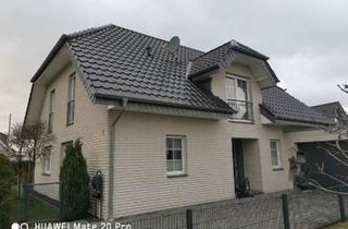 Einfamilienhaus kaufen in 33378 Rheda-Wiedenbrück, Rheda-Wiedenbrück - Einfamilienhaus mit Garage