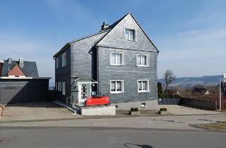 Haus kaufen in 98666 Masserberg, Masserberg - Schönes Ein-Zweifamilienhaus mitten im Kurbereich von Masserberg