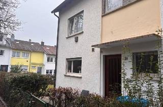 Haus kaufen in 89275 Elchingen, Elchingen - Renovierungsbedürftiges REH Um Eselsberg, 3 priv. Stellplätze
