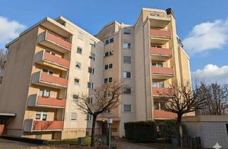 Wohnung kaufen in 88048 Friedrichshafen, 3,5-Zimmer-Eigentumswohnung mit individuellem Grundriss und Teil-Seesicht