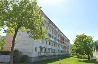 Wohnung kaufen in 19057 Lankow, Attraktive 2,5-Zimmer-Wohnung in begehrter grüner Lage von Schwerin