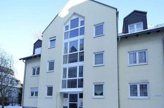 Wohnung kaufen in 09113 Schloßchemnitz, Helle 1,5-Raum-Wohnung mit Erker, Einbauküche & Stellplatz – Sofort verfügbar