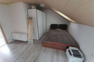 Wohnung mieten in Lange Straße 24/1, 71640 Ludwigsburg, Charmante 1,5-Zimmer Dachgeschosswohnung in Ludwigsburg