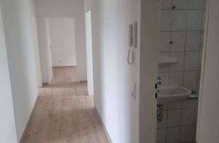 Wohnung mieten in Friedensstraße 10, 55743 Idar-Oberstein, Modernisierte 3-Zimmer Wohnung in Idar-Oberstein