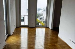 Wohnung mieten in Julia-Lanz-Straße 19, 68782 Brühl, Helle 1,5-Zimmer Wohnung, Aufzug, TG-Stellplatz u.v.m.