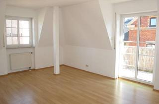 Wohnung mieten in Culitzscher Straße 18, 08112 Wilkau-Haßlau, 2-Raum-Dachgeschosswohnung mit Balkon zu vermieten