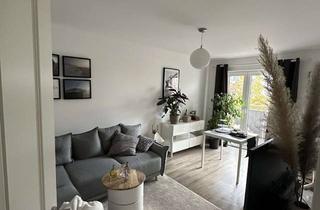 Wohnung mieten in Moosacherstraße 13, 80809 Milbertshofen-Am Hart, sanierte, lichtdurchflutete 2,5 Zi.-Whg. inkl. Einbauküche & Süd-Balkon / WG-geeignet