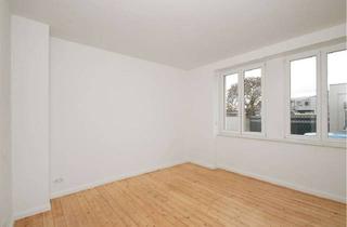 Wohnung mieten in 68305 Waldhof, Erstbezug nach Kernsanierung - moderne 2-Zimmer-Wohnung im charmanten Altbau