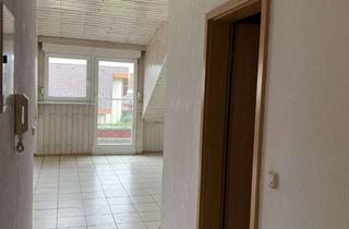 Wohnung mieten in 69168 Wiesloch, Helle 2-Zimmer DG-Wohnung (Klimaanlage / Balkon) in Wiesloch-Baiertal