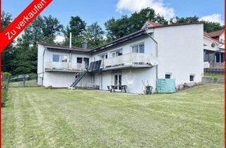 Haus kaufen in 57587 Birken-Honigsessen, Tolle Gelegenheit - hier erwerben Sie ein Stück Freiheit mit 3 Wohneinheiten