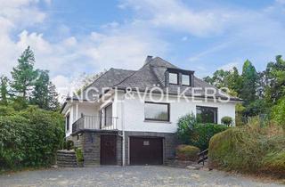 Villa kaufen in 56316 Hanroth, Landhausvilla auf Parkgrundstück in Alleinlage
