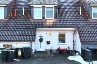 Reihenhaus kaufen in 39179 Barleben, Bezugsfertiges Reihenhaus mit Stellplatz, EBK, Gäste-WC & Garten