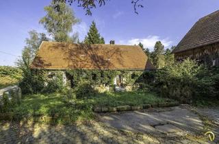 Einfamilienhaus kaufen in 92555 Trausnitz, Sanierungsbedürftiges Einfamilienhaus, mit großzügigem Grundstück, zu verkaufen