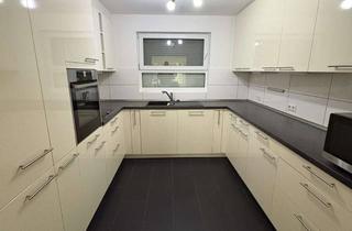 Haus kaufen in 74257 Untereisesheim, Attraktives Reihenmittelhaus mit 7 Zimmern – Ideal für Wohngemeinschaft oder Kapitalanlage.