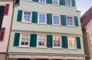 Haus kaufen in Ehiger Platz 10, 72108 Rottenburg, Geräumiges 9-Zimmer Haus in Rottenburg am Neckar