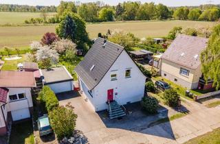 Einfamilienhaus kaufen in Stralsunder Straße 18, 17373 Ueckermünde, Top ausgestattetes Einfamilienhaus m. großem Garten & Bungalow in ruhiger Lage im Seebad Ueckermünde