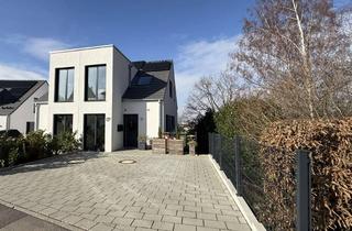 Haus kaufen in 79104 Herdern, Freiburg-Herdern: Hochwertiges 5.5 Zi. EFH m. Garten, KFW 55 in bester Aussichtslage