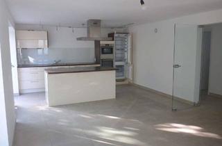 Haus mieten in Im Lontel, 71229 Leonberg, Elegantes Einfamilienhaus (Bj. 2005) in Leonberg mit Garage