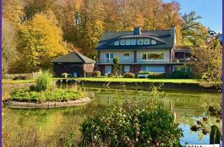 Haus kaufen in 49124 Georgsmarienhütte, Drei Wohneinheiten, Erdgeschoss und Dachgeschoss wohnen mit der Familie und Souterrain Wohnung evtl. vermieten?