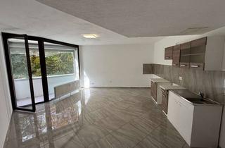 Wohnung kaufen in 66424 Homburg, 4ZKB mit Garage in der Nähe der Uniklinik Homburg /Peferkt geeignet für eine WG Vermietung