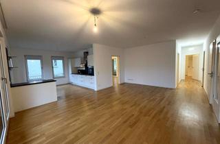 Wohnung kaufen in Hegelallee 25, 14467 Nördliche Innenstadt, Hochwertige 4-Zimmer-Wohnung mit Fahrstuhl, 2 Balkonen & Tiefgarage in Potsdam – Hegelallee