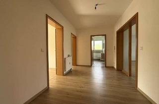 Wohnung mieten in Neuwiesenweg 17, 74589 Satteldorf, renovierte 3-Zimmer EG-Wohnungmit Terrasse, in Satteldorfab sofort frei!