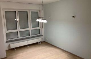 Wohnung mieten in 71706 Markgröningen, Helle 4,5-Zimmer-Wohnung mit Terrasse und Garage in Markgröningen