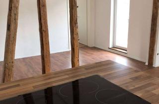 Wohnung mieten in Berghäuser Straße 50, 57319 Bad Berleburg, Helle 90 m² Wohnung mit Garagenstellplatz in Bad Berleburg-Berghausen