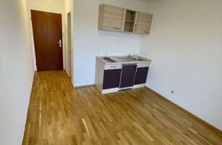 Wohnung mieten in Nikolaus Alexander Mair Str., 84034 Nikola, 1 Zimmer Apartment mit Balkon und Küche