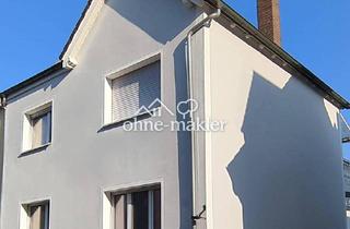 Doppelhaushälfte kaufen in 63457 Hanau, Liebevoll saniertes 2-Familienhaus mit Garage zu verkaufen