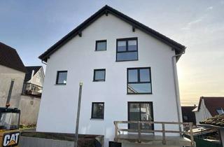 Doppelhaushälfte kaufen in 72202 Nagold, Doppelhaushälfte mit Einliegerwohnung in gefragter Lage von Nagold - TOP für Familien und Anleger