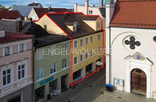 Haus kaufen in 82362 Weilheim, Investment - Gut vermietetes Wohn- und Geschäftshaus am Kirchplatz in Weilheim