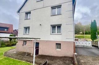 Haus kaufen in Schmalkalder Straße, 98547 Christes, gepflegtes und geräumiges Wohnhaus mit Keller, Garage & Scheune im Herzen von Christes zu verkaufen
