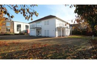 Gewerbeimmobilie kaufen in 74336 Brackenheim, *** Attraktives Bürogebäude mit großem Grundstück ***