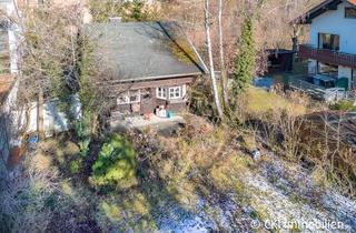 Grundstück zu kaufen in 82152 Krailling, Krailling im Würmtal Sonniges Grundstück mit idyllischem Isartaler Holzhaus und gutem Baurecht